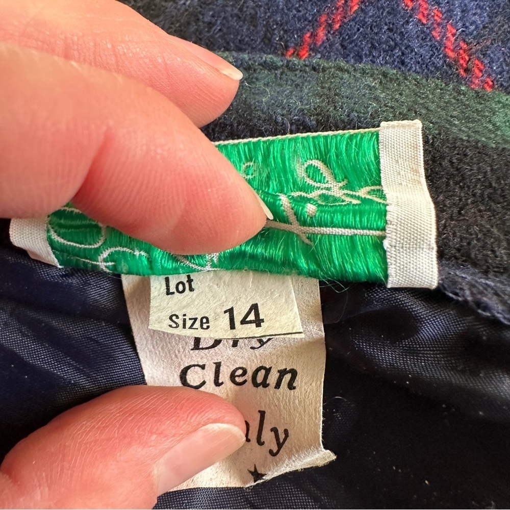 Vintage Prestige of Boston Plaid Skirt - Green and Red - Picture 6 of 7